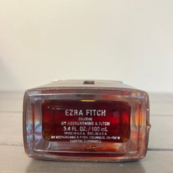 ❌❌SOLD❌❌ Vintage 2006 A&F Abercrombie & Fitch Ezra Fitch cologne 3.4 oz/ 100 mL - Picture 2 of 4